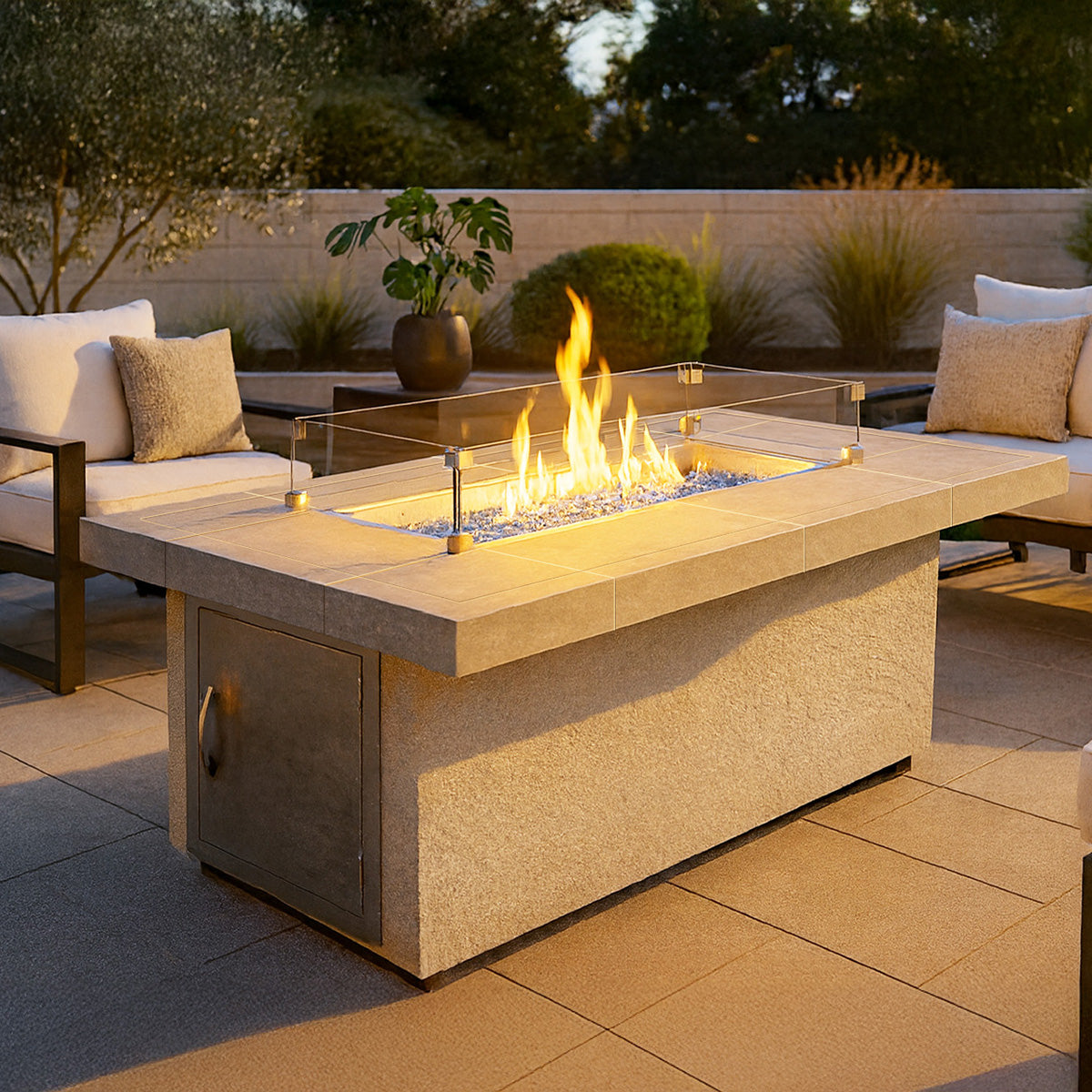 Phoenix – Modern Outdoor Gas Fire Pit